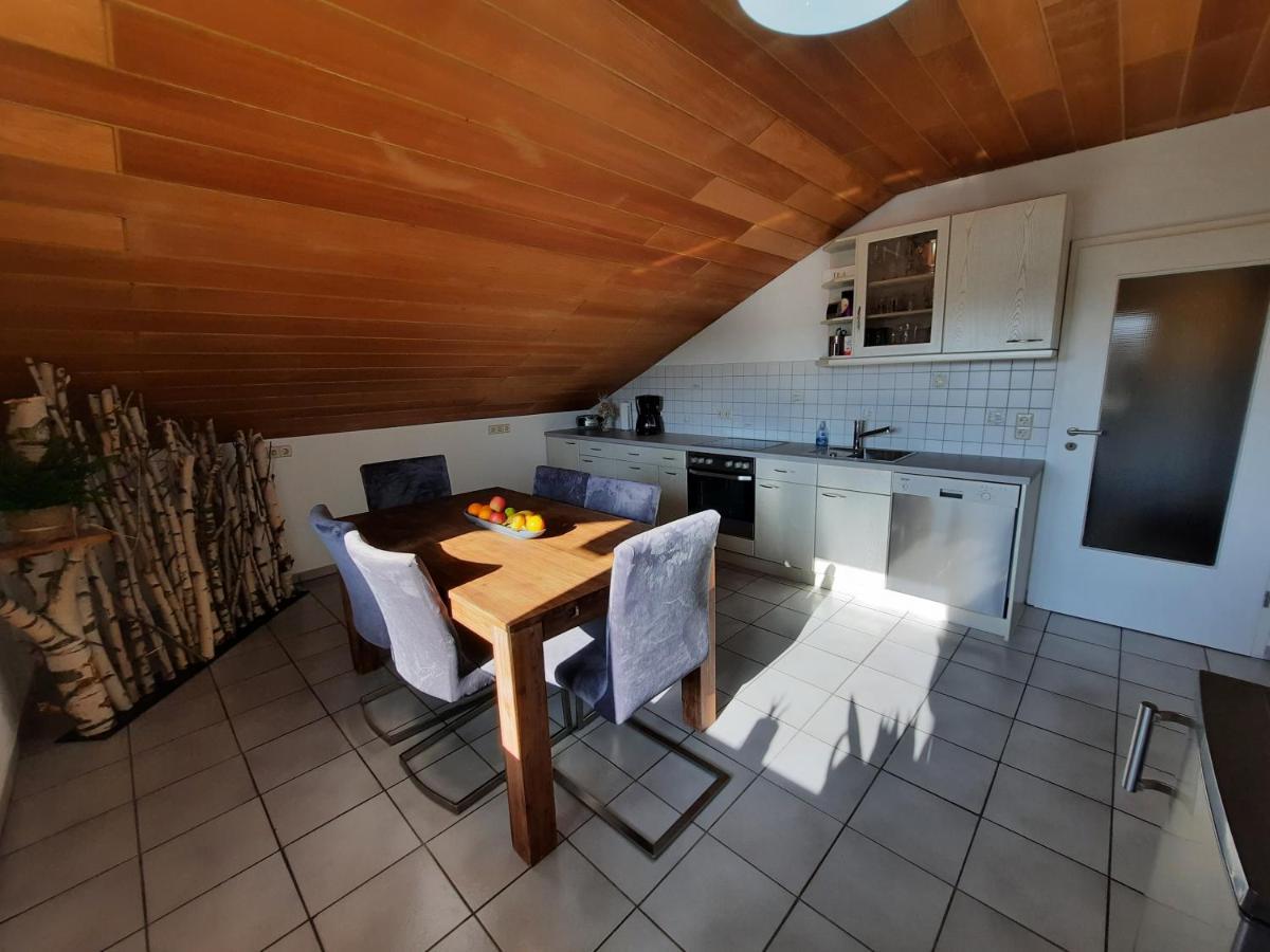 Pflaumers Ferienwohnung เอปพิงเกน ภายนอก รูปภาพ